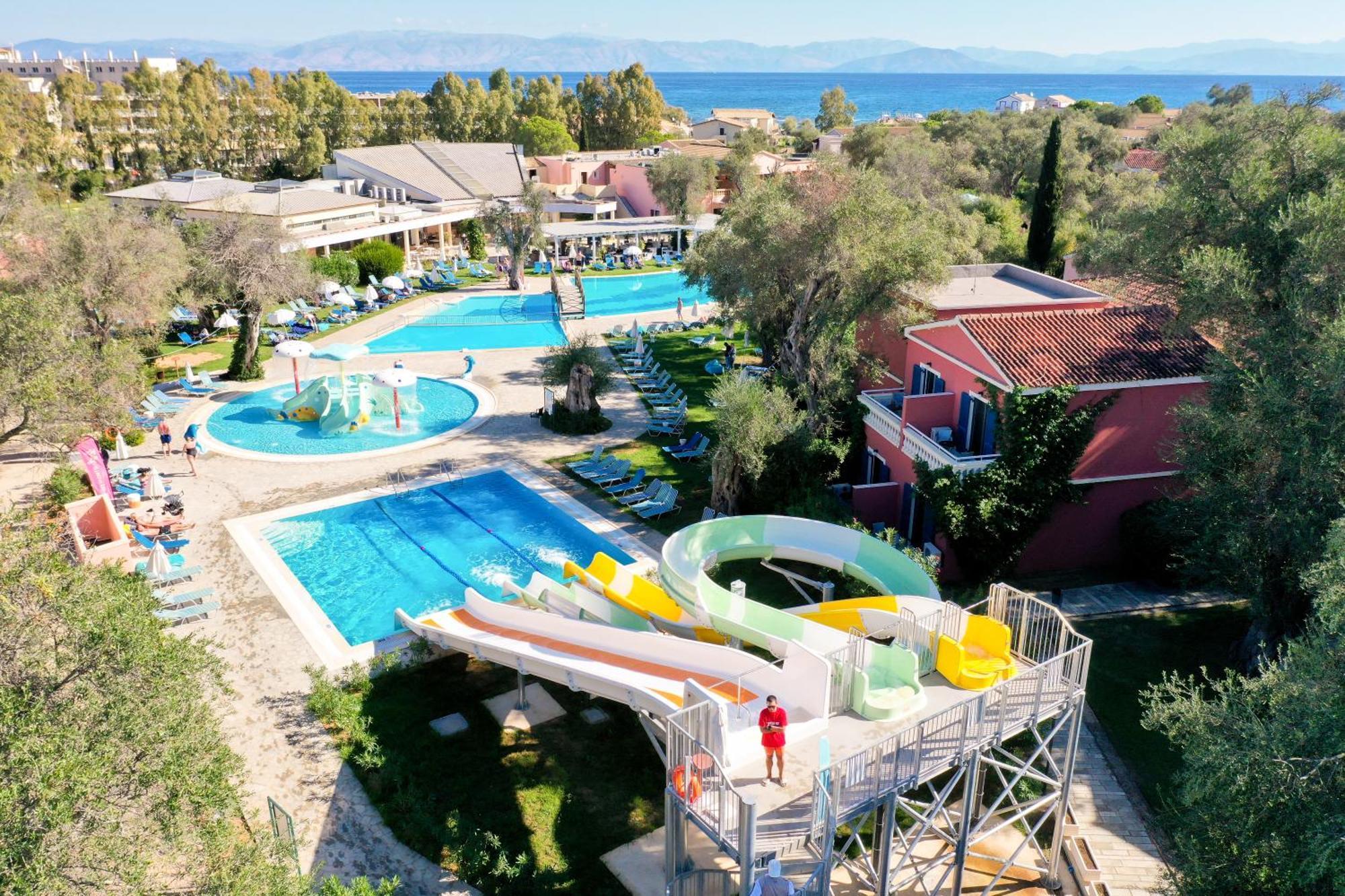 Sentido Apollo Palace Mesongí Exterior photo Aerial view of the hotel